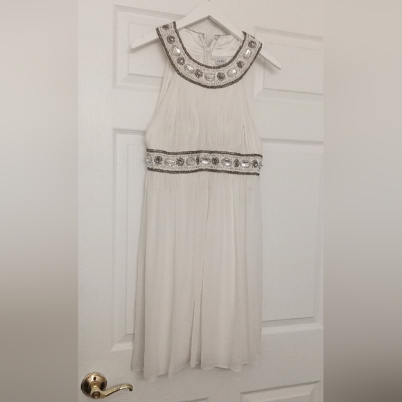 Caché Vintage Grecian Goddess Ivory Bejewelled Silk Dress- Size: 8 - Picture 13 of 16